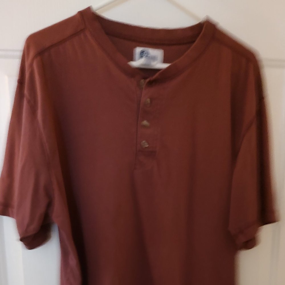 Arizona Jean Company Polo Shirt. Size L. Burgundy